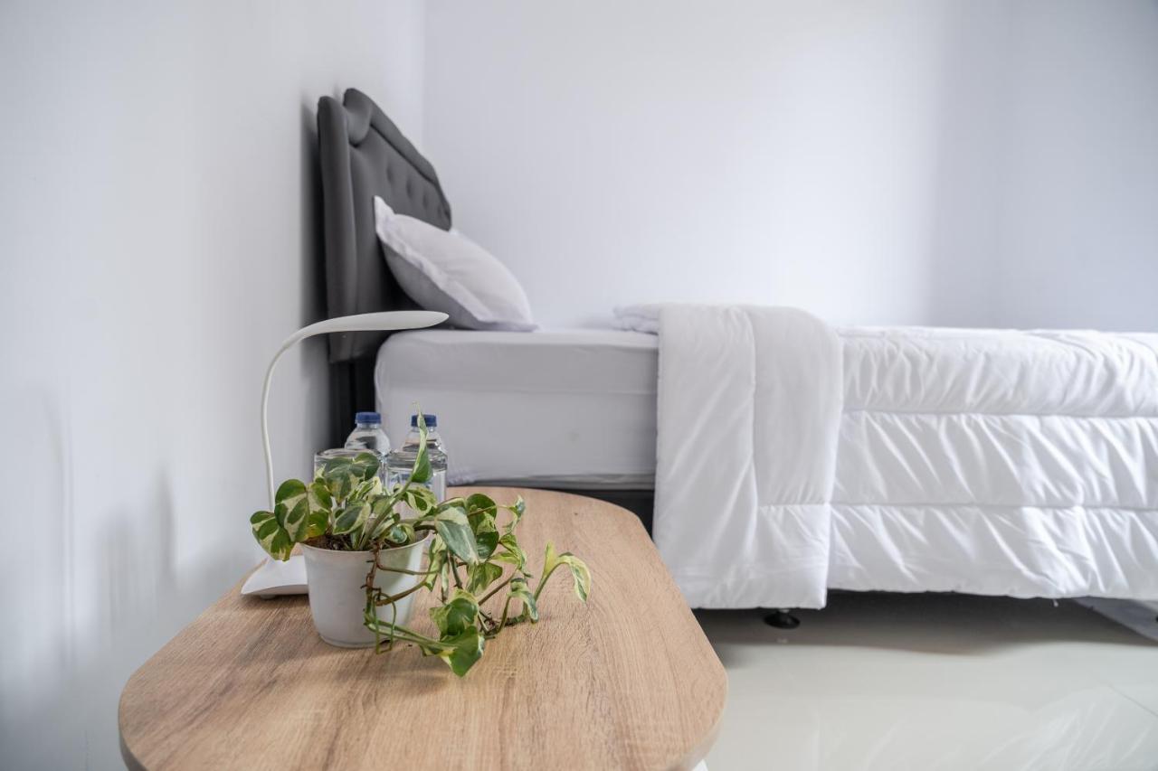 Azalia Homestay Jogjacarta Exterior foto